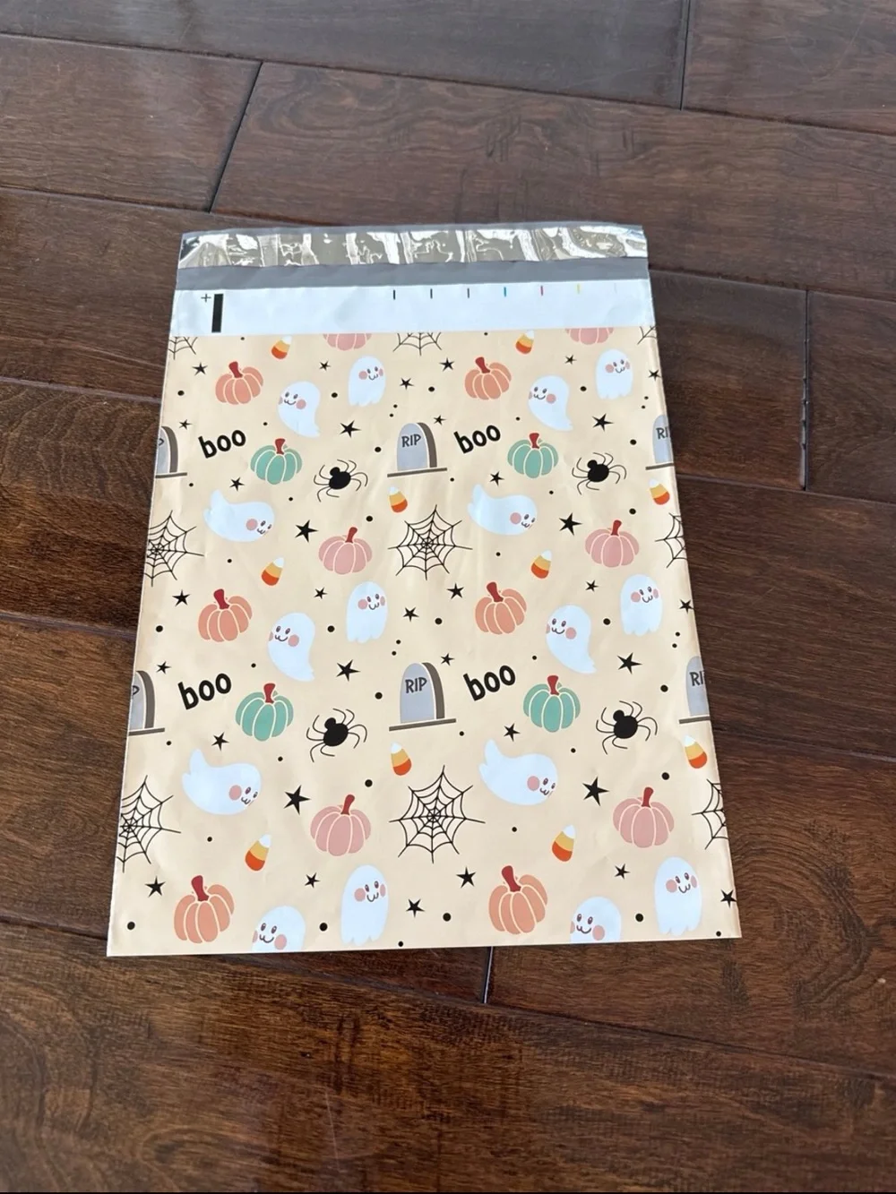 40 Pack - 10x13” Super Fun ALL Halloween Mix Poly Mailers!